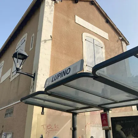 Location Avec Salle De Bain Et Partie Commune Mountain View & Sea View Renting 1 Of 3 Bedrooms With Shared Common Space 3 Bdrm Apt Not 1 Bdrm Clime Ou Ac *